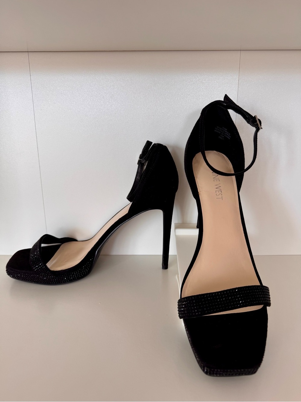 Nine West Black Rhinestone Strappy Heels Platform Stiletto 9.5